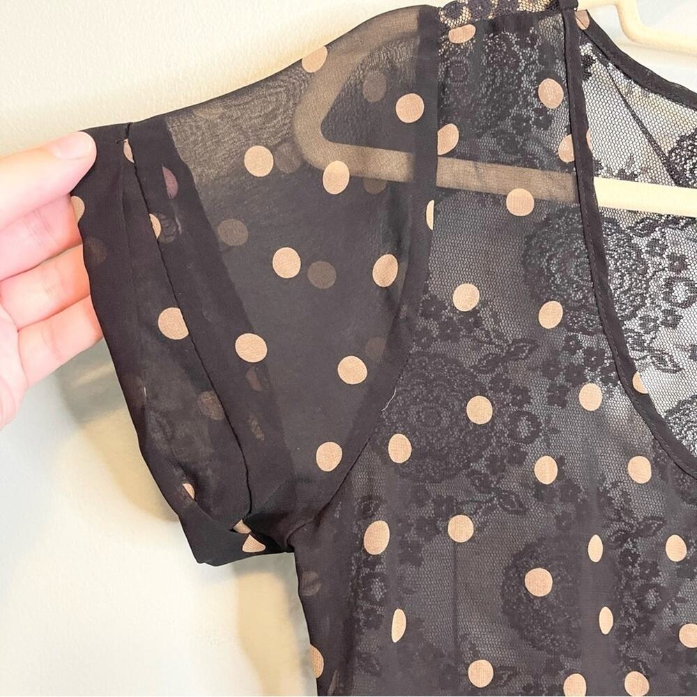Passport Women's Black Polka Dots Short Sleeve Sheer Lace Mesh Blouse Top Large - Picture 4 of 10